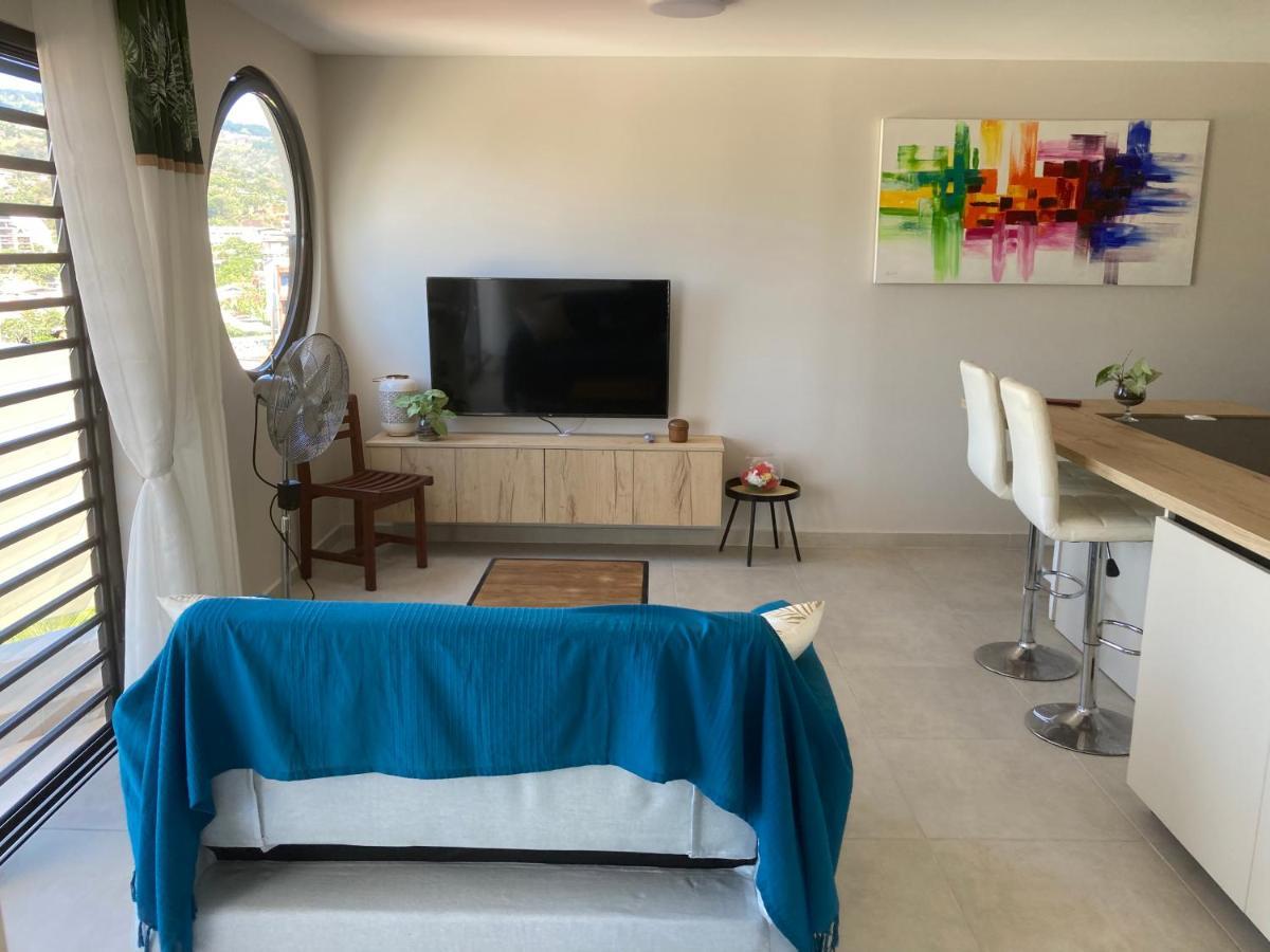 Standing Residence Tevai بابيت المظهر الخارجي الصورة